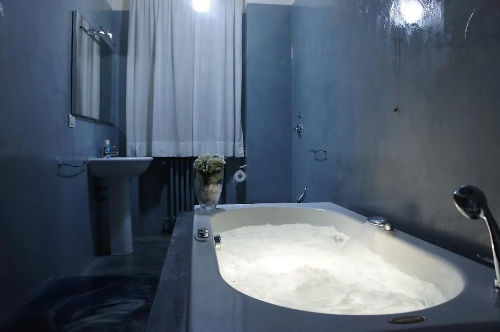 B&B Civico 40 Milano 2*,  Italia